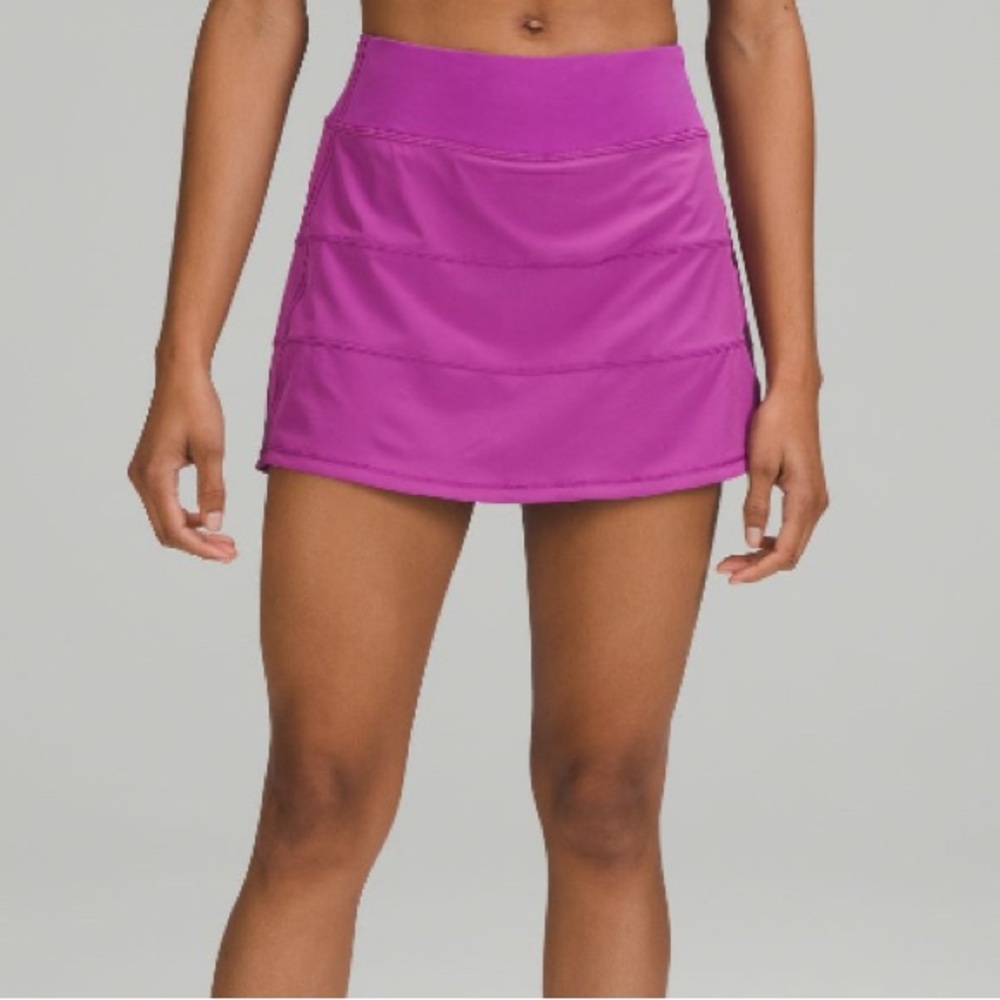 Lululemon pace rival 8